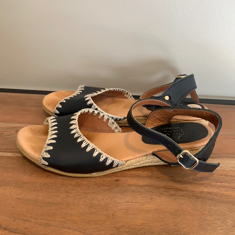 PINAZ ANTHROPOLOGIE Espadrille Sandals Navy